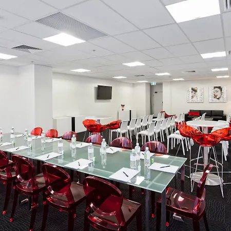 Mercure Melbourne St Kilda Road 