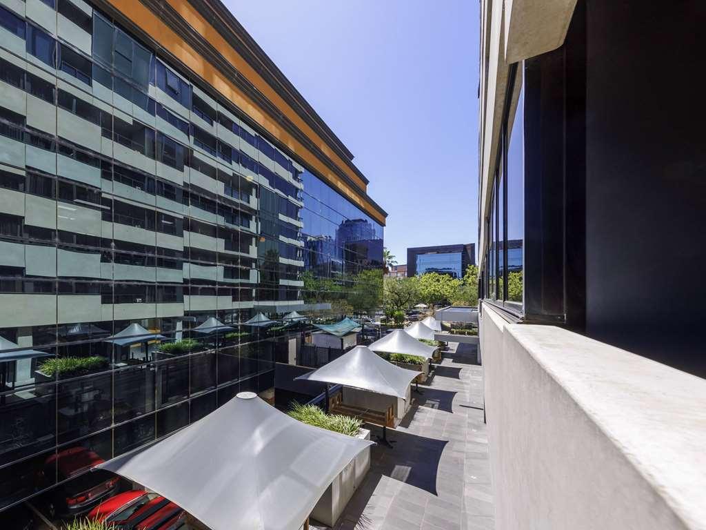 Aparthotel Mercure St Kilda Road 4*